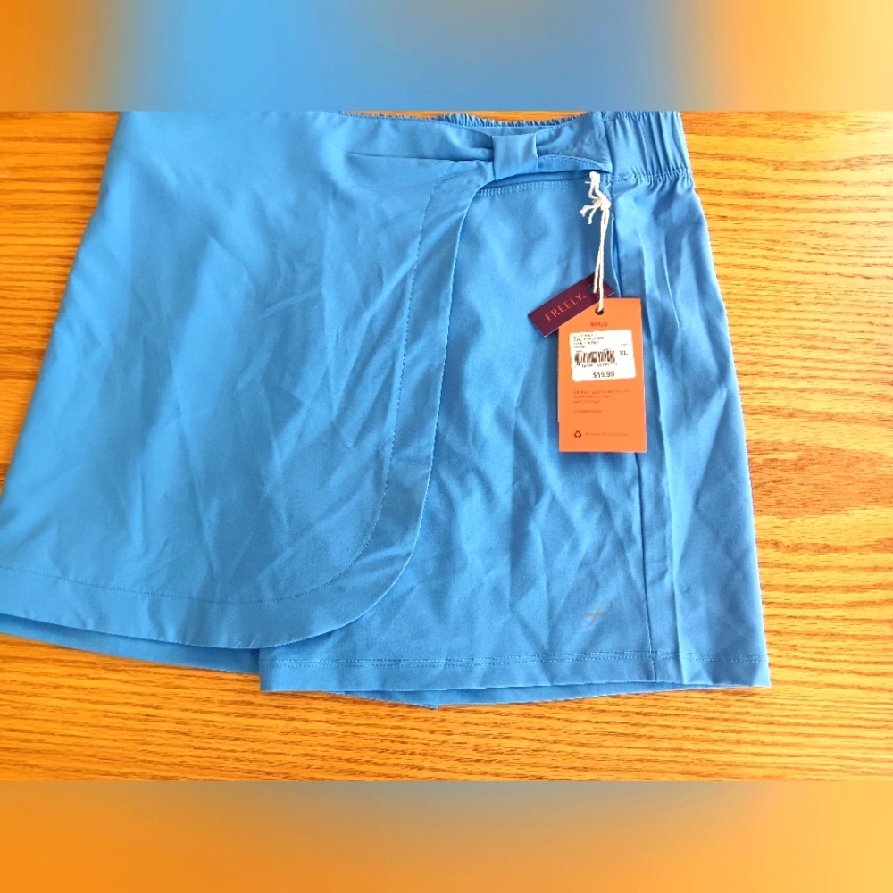 Freely XL Blue Athletic Skort NWT